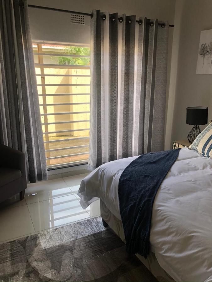 The Outlook Guest House Newcastle Eksteriør bilde